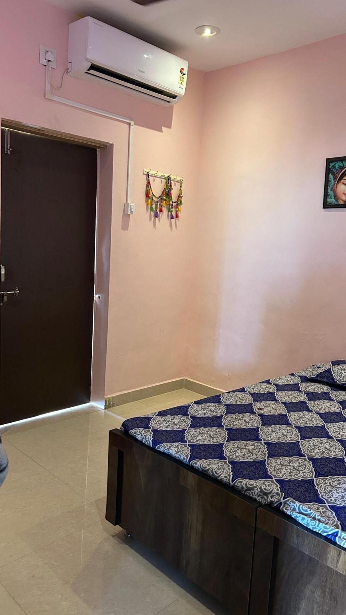 Dwarka Home Stay 2 Only Family מראה חיצוני תמונה